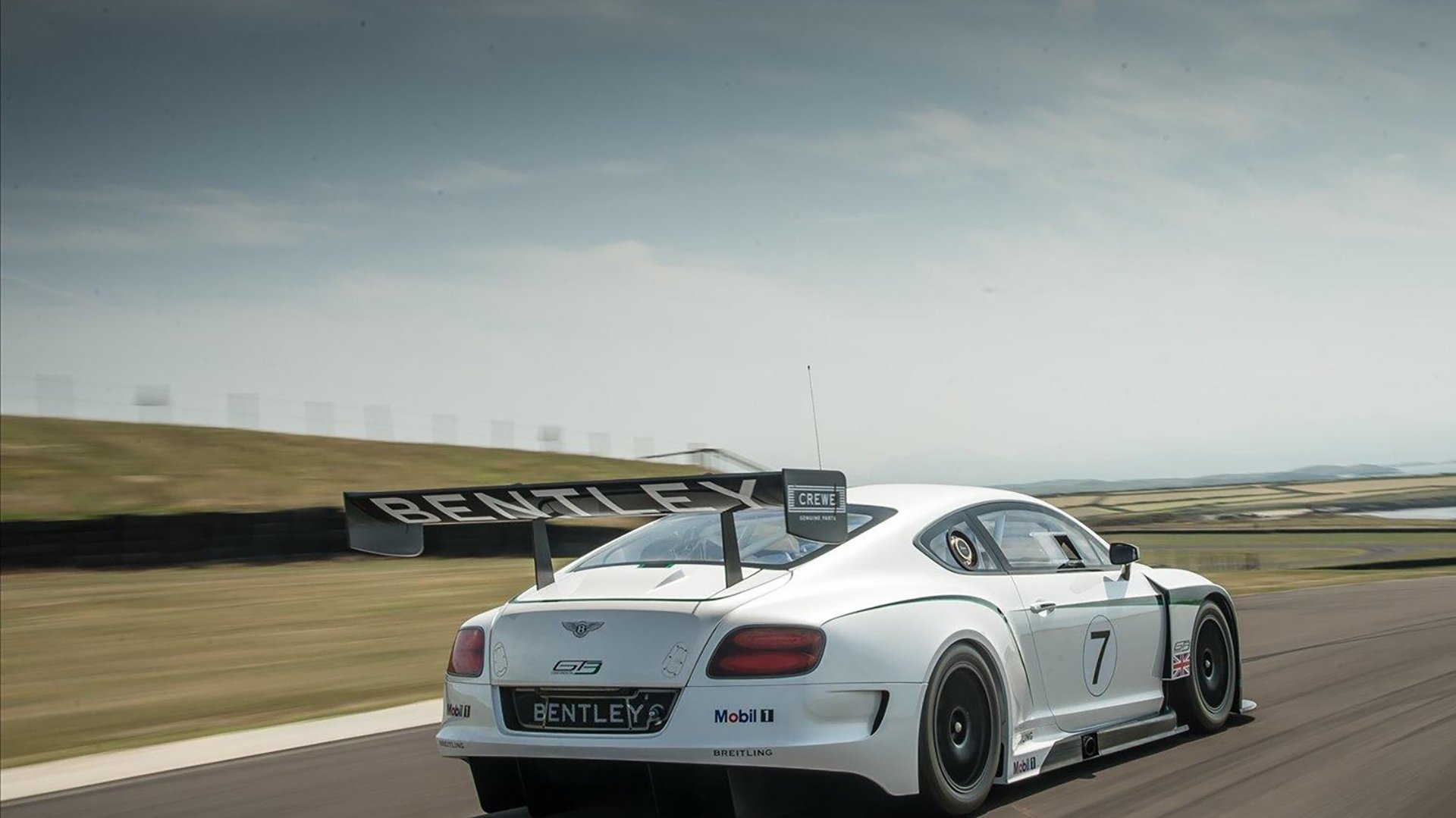 当比赛进入关键时刻:为什么他们总能把握机会?,为什么比赛的时候都会紧张