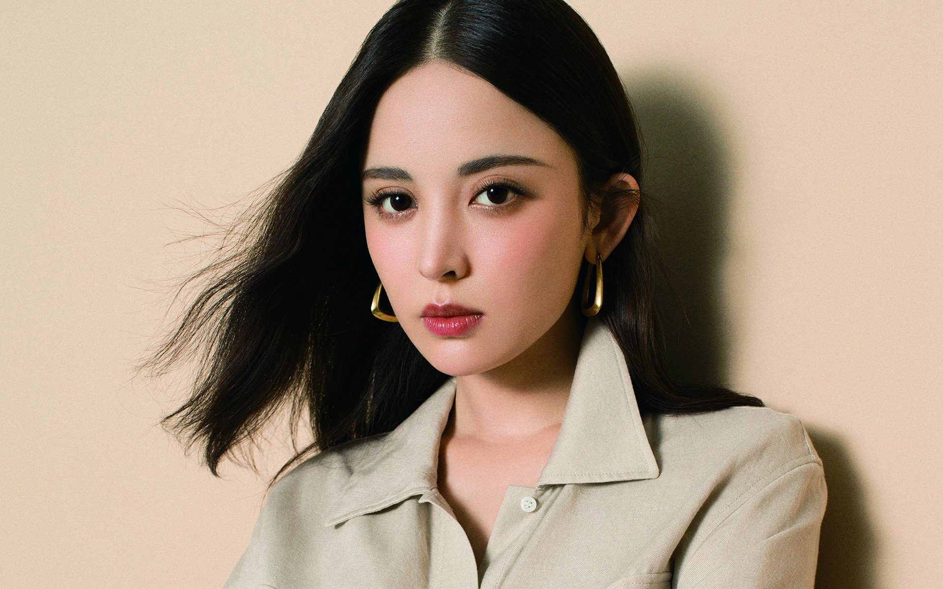 英超防守反击战术调整与场均抢断次数关系分析，英超攻防转换