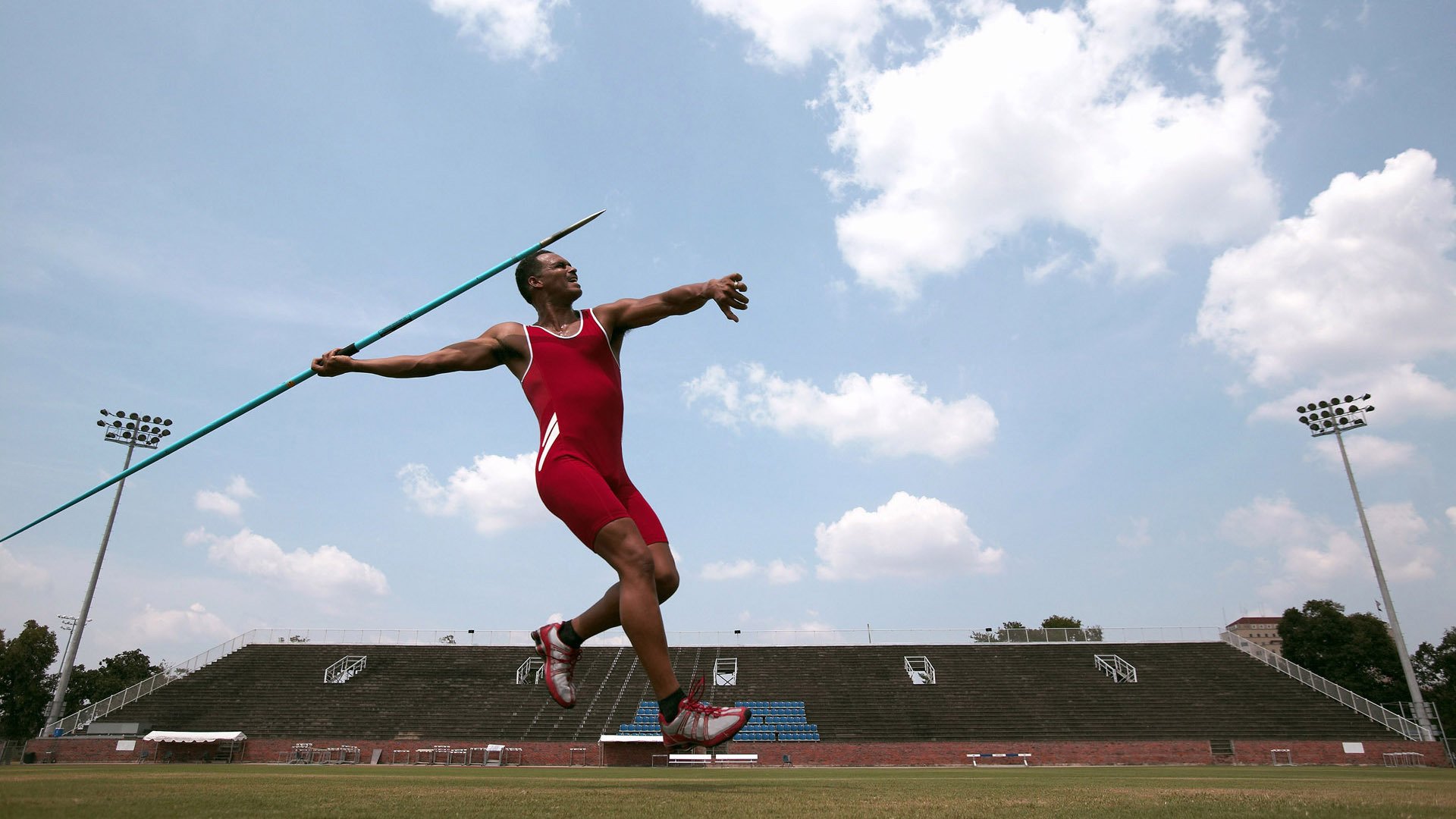 _骑士年轻核心不断突破，球队逐步崛起_，骑士队的